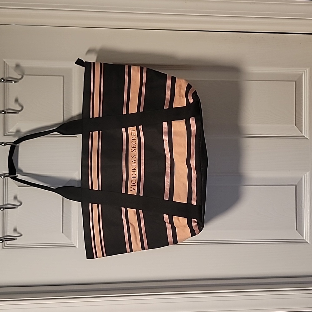Victoria Secret, 21×13 tote bag